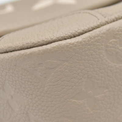 $3050 LOUIS VUITTON Empreinte Giant Monogram Diane Tourterelle Creme RFID