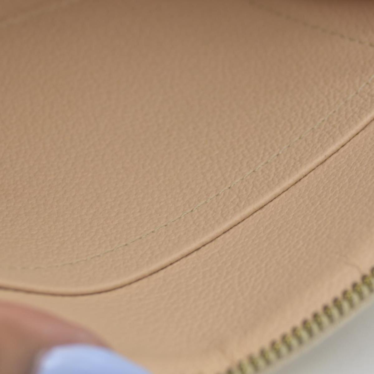 $1010 Louis Vuitton Damier Azur Cosmetic Pouch GM