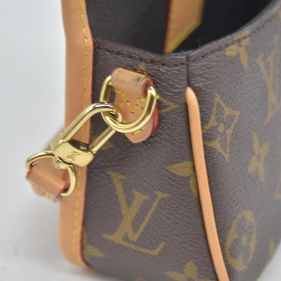 $2170 Louis Vuitton Monogram Nano Diane 10020445