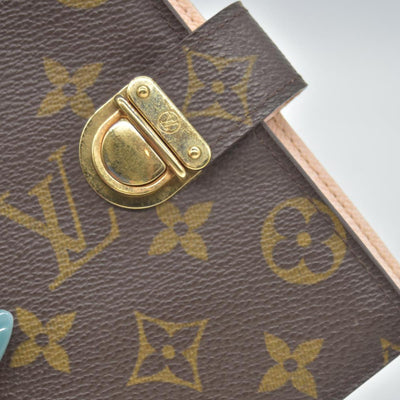 $650 2005 LOUIS VUITTON Monogram Agenda Koala PM Cover Pink CA0095