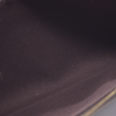 $1950 Louis Vuitton Monogram Liv Pochette RFID 10021156