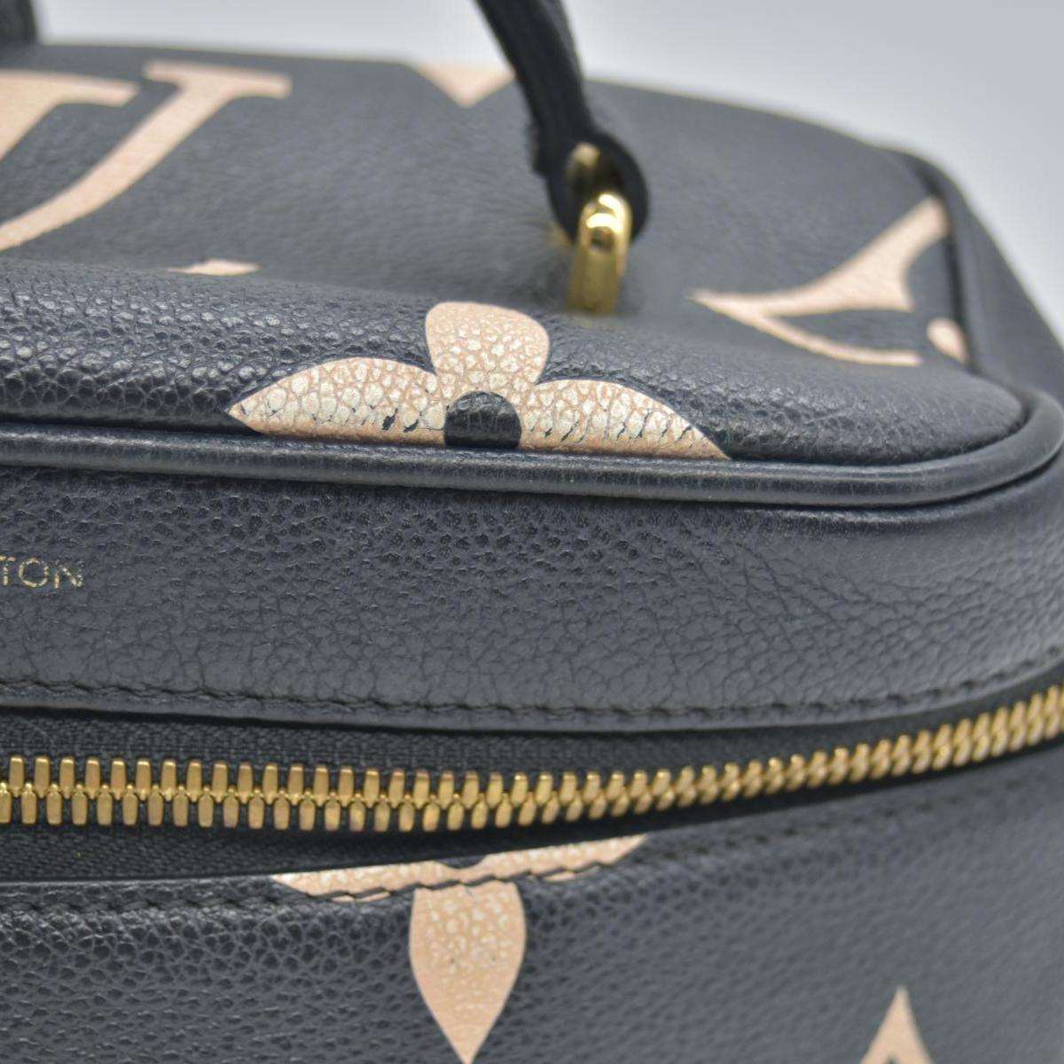 $3250 2021 Louis Vuitton Empreinte Monogram Giant Vanity PM Black Beige FP1201