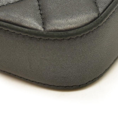 Chanel Iridescent Lambskin Quilted Pearl Clutch With Chain Black 29*