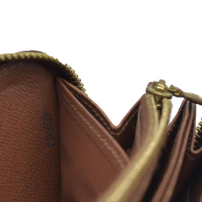 AUCTION $915 Louis Vuitton  Monogram Zippy Wallet CA5039