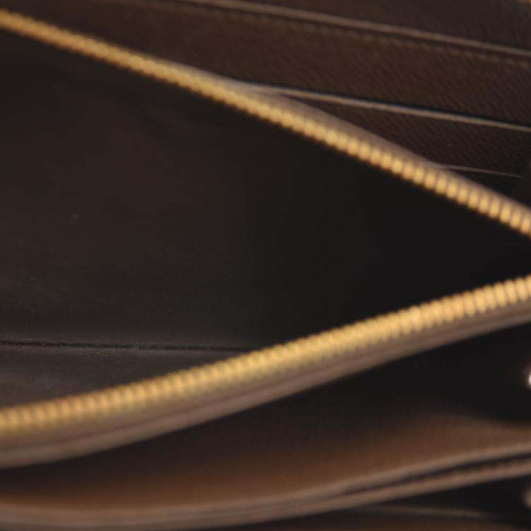 LOUIS VUITTON Damier Ebene Zippy Wallet