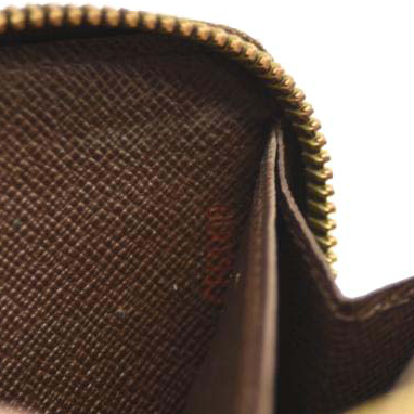 LOUIS VUITTON Damier Ebene Zippy Wallet