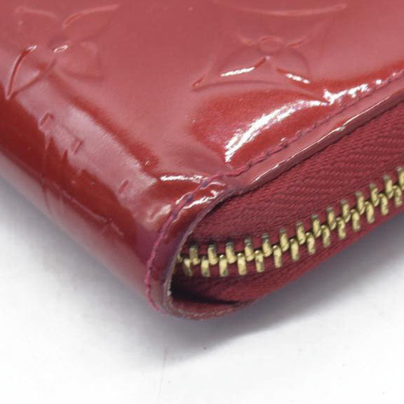 $970 Louis Vuitton Pomme d'Amour Monogram Vernis Zippy Wallet CONSIGNMENT