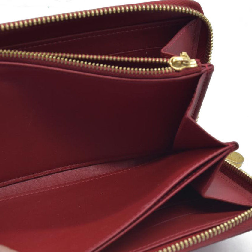 $970 Louis Vuitton Pomme d'Amour Monogram Vernis Zippy Wallet CONSIGNMENT