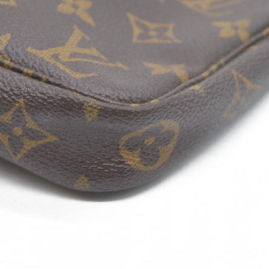 Louis Vuitton Monogram Pochette Accessories AR1010