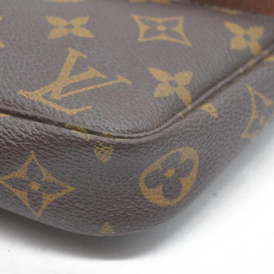 Louis Vuitton Monogram Pochette Accessories AR1010