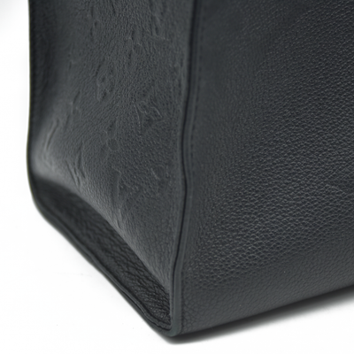 Louis Vuitton  Empreinte Monogram Giant Onthego MM Black RFID