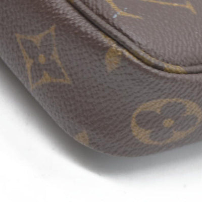$1660 Louis Vuitton Monogram Pochette Accessories SD0090