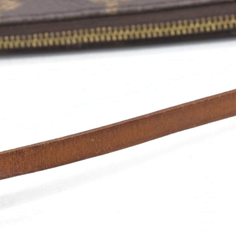 $1660 Louis Vuitton Monogram Pochette Accessories SD0090