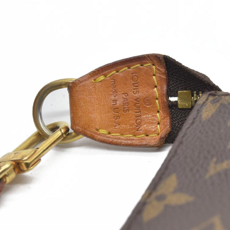 $1660 Louis Vuitton Monogram Pochette Accessories SD0090
