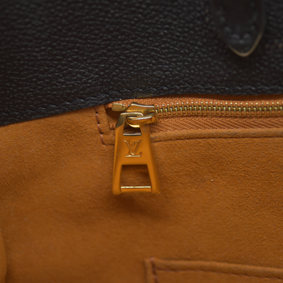 Louis Vuitton  Empreinte Monogram Giant Onthego MM Black RFID