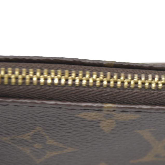 $1660 Louis Vuitton Monogram Pochette Accessories SD0090
