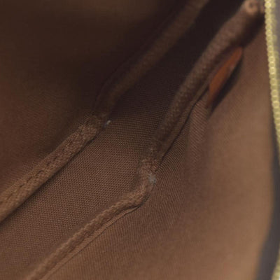 $1660 Louis Vuitton Monogram Pochette Accessories SD0090