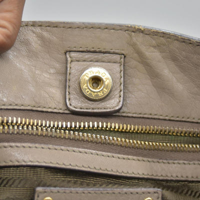 $3500 Prada Convertible Shopping Tote Vitello Daino Medium