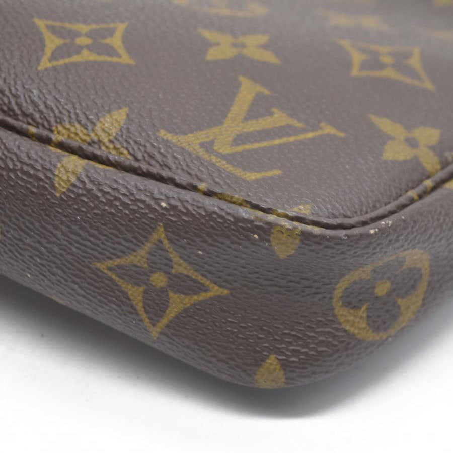 Louis Vuitton Monogram Pochette Accessories AR0936