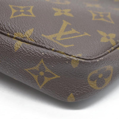 Louis Vuitton Monogram Pochette Accessories AR0936