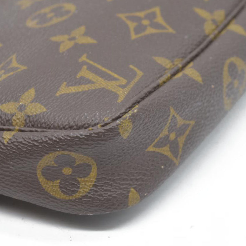Louis Vuitton Monogram Pochette Accessories AR0936