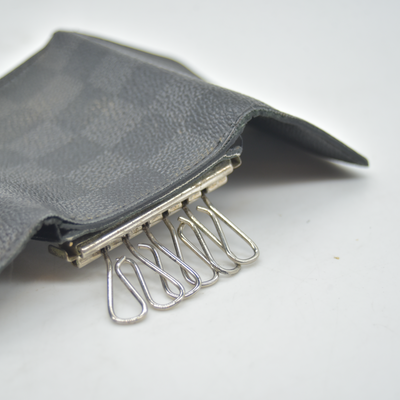 $445 Louis Vuitton Graphite 6 Key Holder CT1180 CONSIGNMENT
