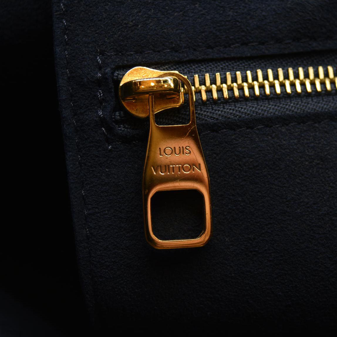 Louis Vuitton  Empreinte Monogram Giant Neverfull MM Black RFID