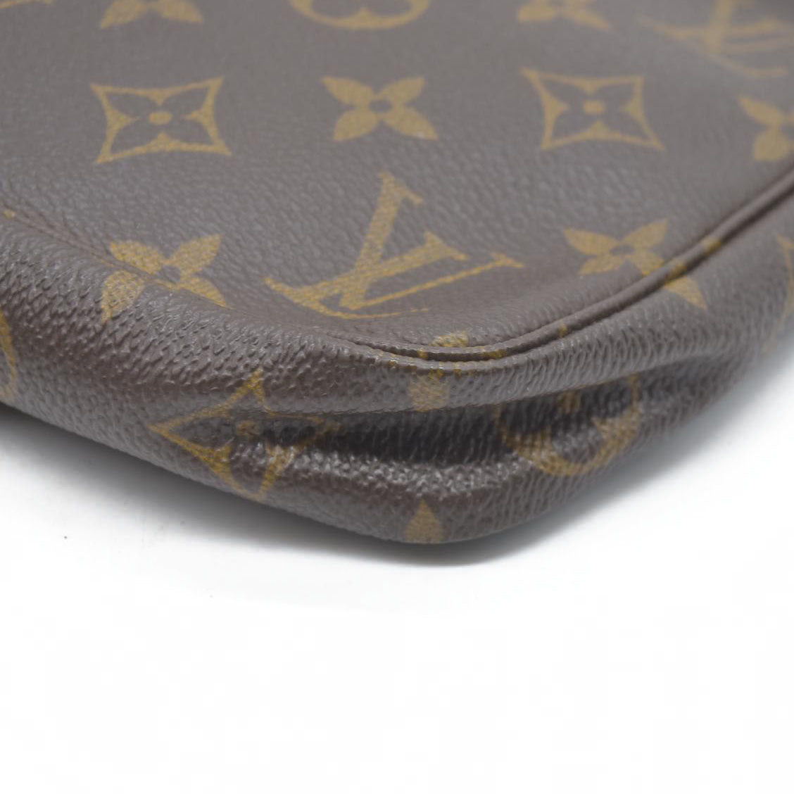 Louis Vuitton Monogram Pochette Accessories VI0031
