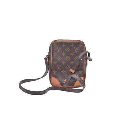 $995 2004 Louis Vuitton Monogram Amazone TH0094 CONSIGNMENT 10021167