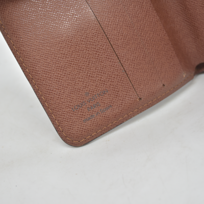 $590 2000 Louis Vuitton Monogram Compact Zippe Zipped Wallet CA0090 CONSIGNMENT
