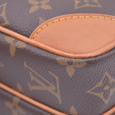 $995 2004 Louis Vuitton Monogram Amazone TH0094 CONSIGNMENT 10021167