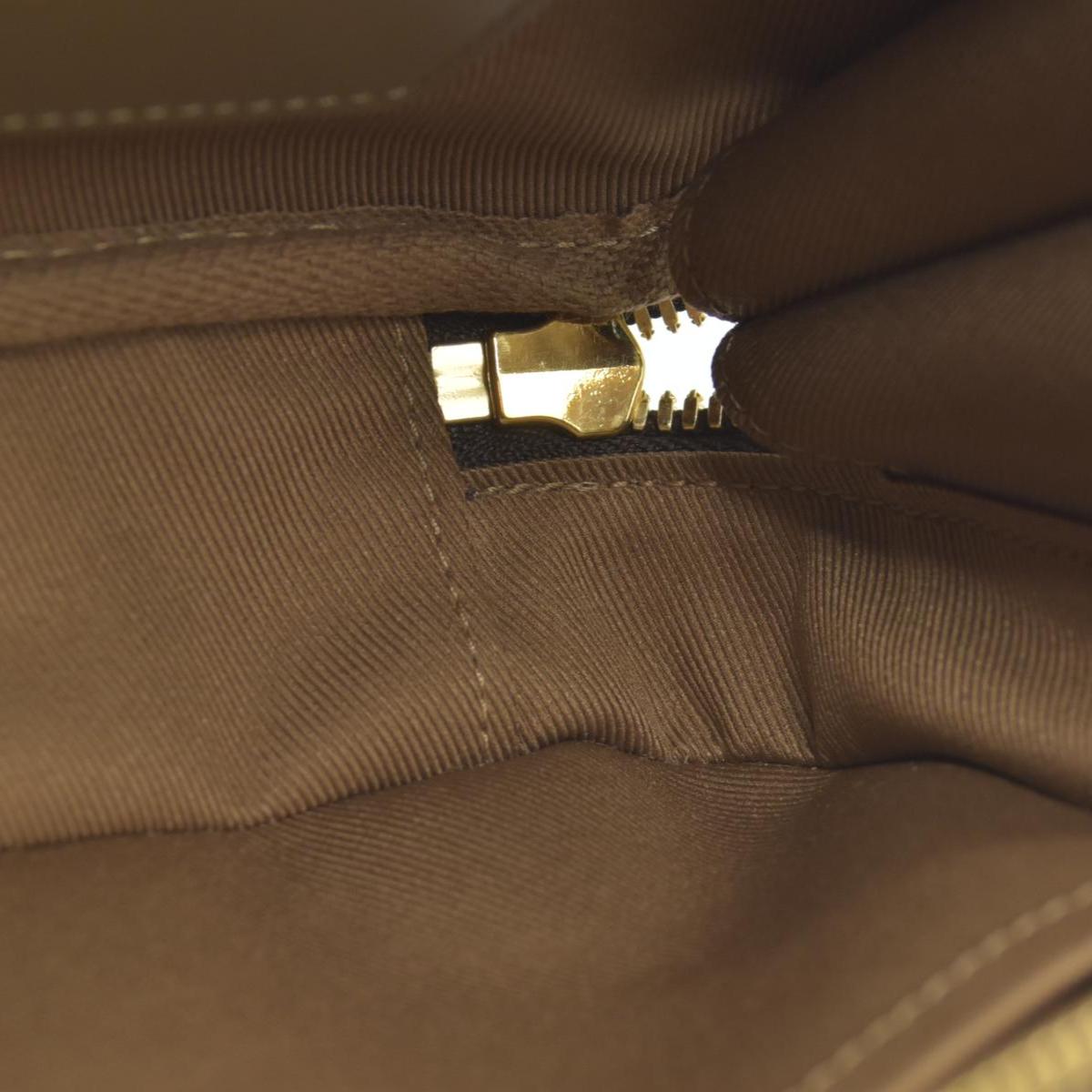 $3300 Louis Vuitton Monogram Utility Crossbody RFID