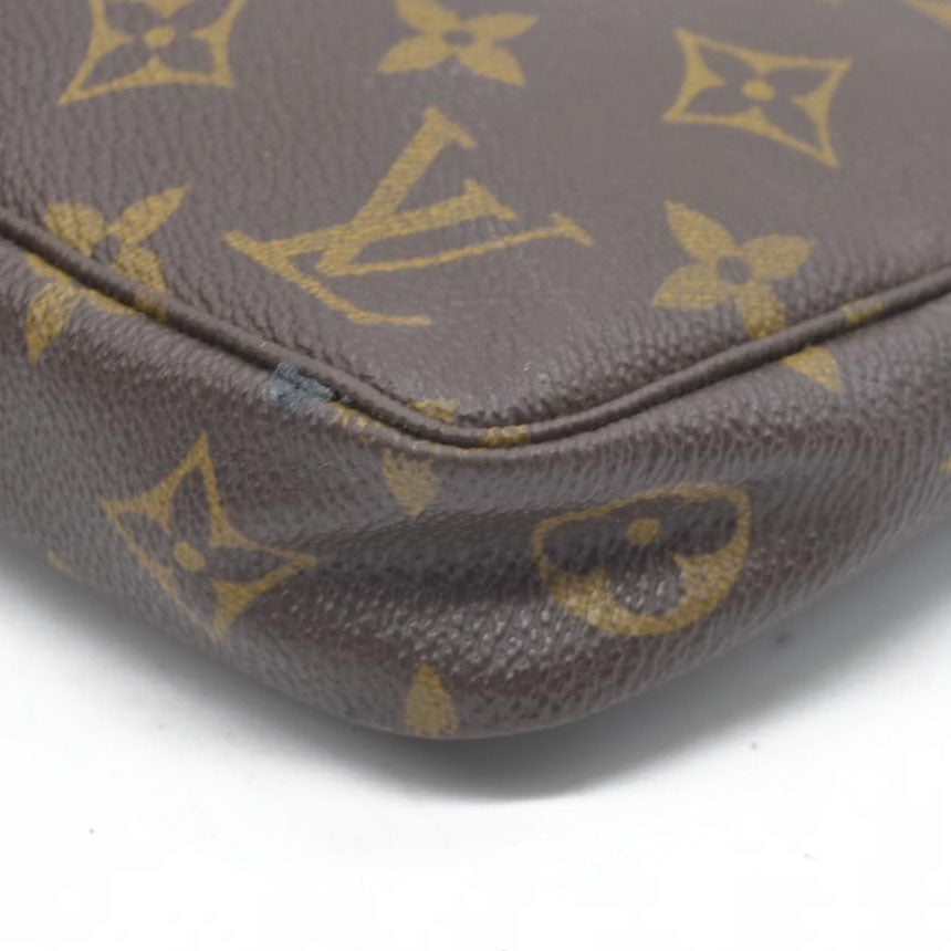 Louis Vuitton Monogram Pochette Accessories VI0050