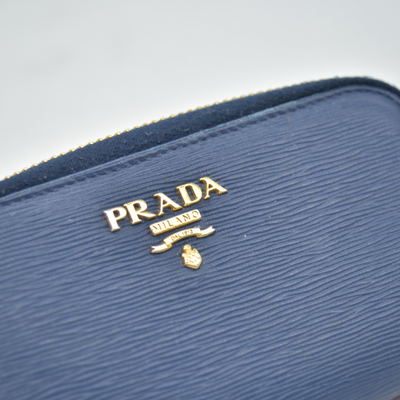 $460 Prada Saffiano Zip Around Key Holder Blue CONSIGNMENT