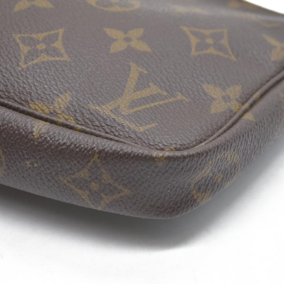 Louis Vuitton Monogram Pochette Accessories VI0090