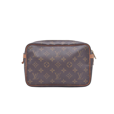 $680 Louis Vuitton Monogram Compiegne 23 Toiletries 10021253