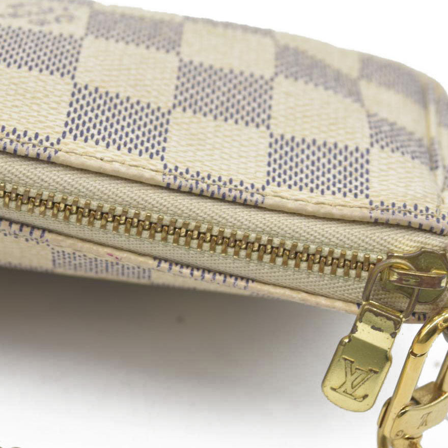 $825 Louis Vuitton  Damier Azur Mini Pochette Accessories FL0027