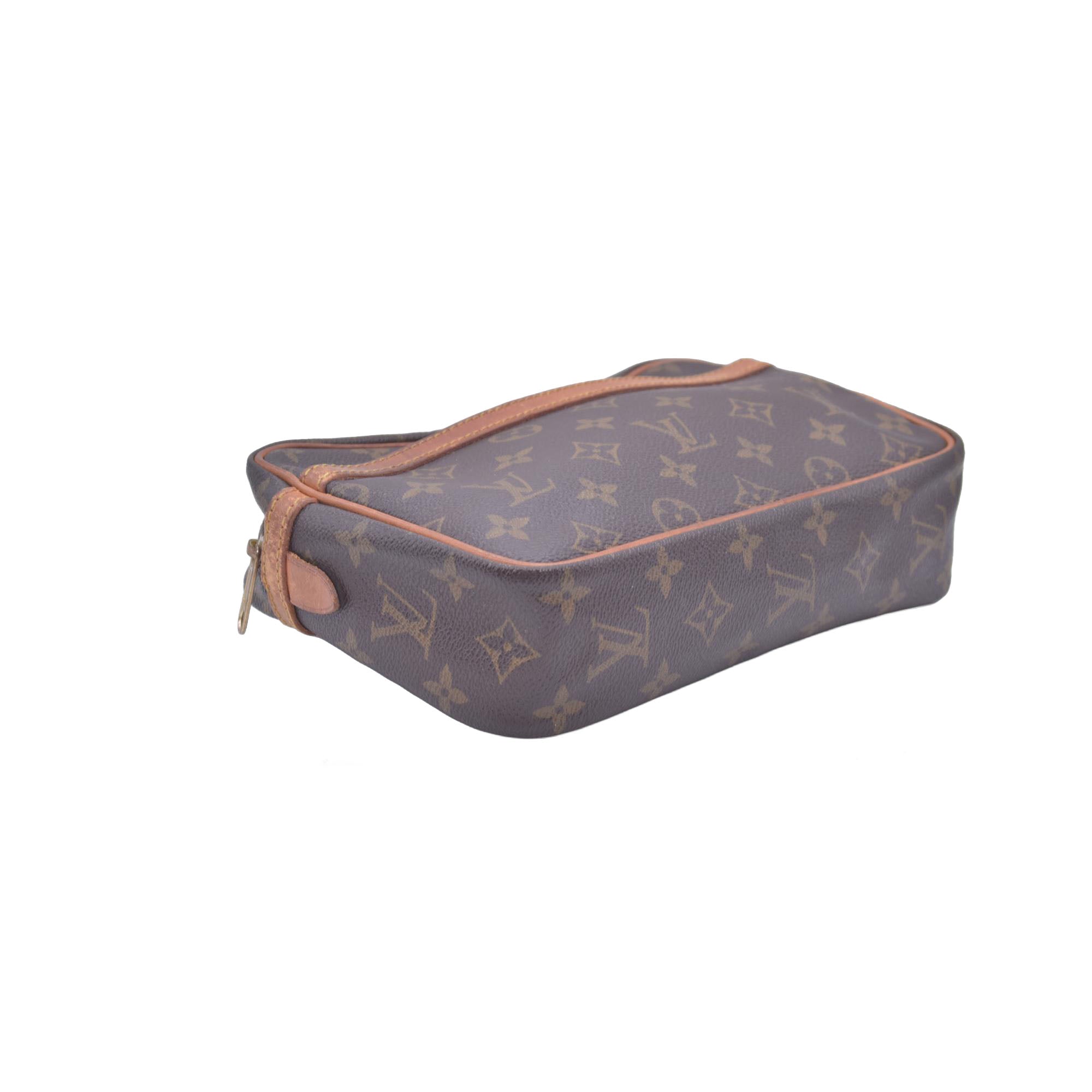 $680 Louis Vuitton Monogram Compiegne 23 Toiletries 10021253