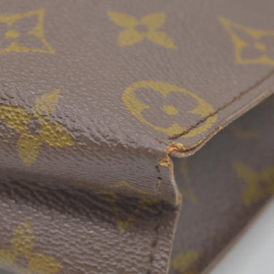 $1120 LOUIS VUITTON Monogram Toiletry 26