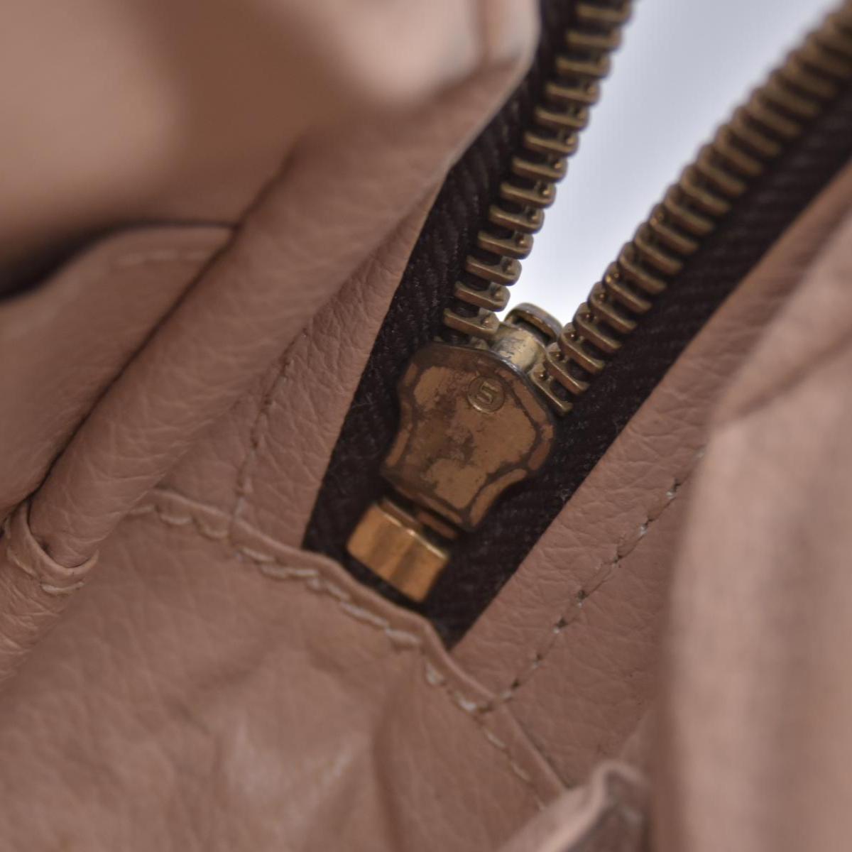 $620 1982 Louis Vuitton Monogram Trousse Toilette 23 872NO 10021252