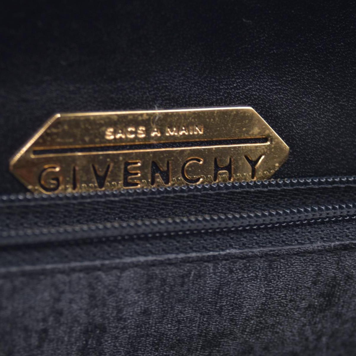 $1350 GIVENCHY Smooth Calfskin 4G Logo Flap Top Handle Bag Black CONSIGNMENT 10021220
