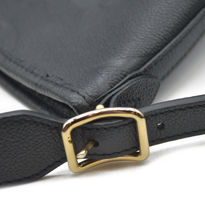 Louis Vuitton Empreinte Monogram Giant Carryall MM Black