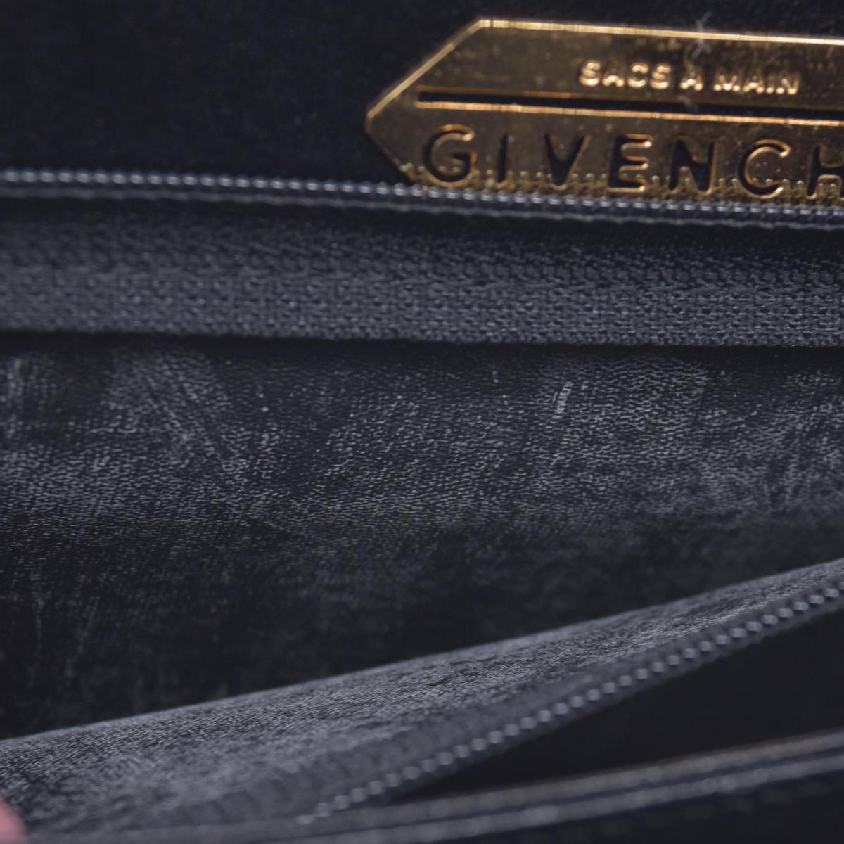 $1350 GIVENCHY Smooth Calfskin 4G Logo Flap Top Handle Bag Black CONSIGNMENT 10021220