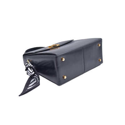 $1450 SALVATORE FERRAGAMO Smooth Calfskin Gancini Top Handle Bag CONSIGNMENT 10021181