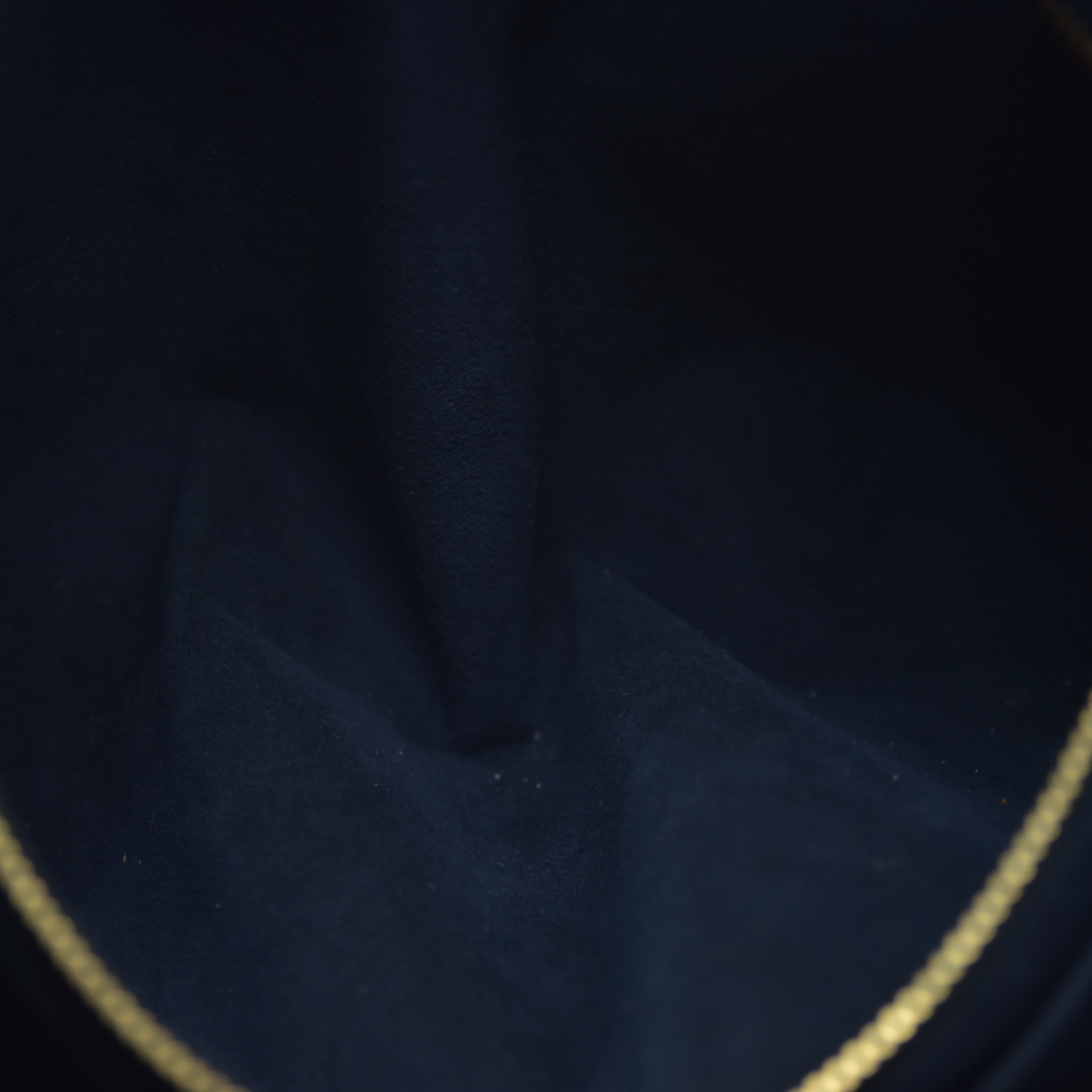 Louis Vuitton Empreinte Monogram Giant Carryall MM Black