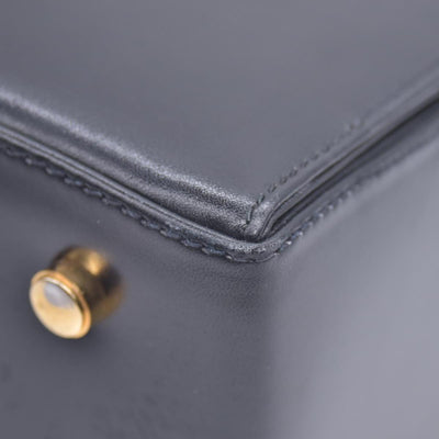 $1450 SALVATORE FERRAGAMO Smooth Calfskin Gancini Top Handle Bag CONSIGNMENT 10021181