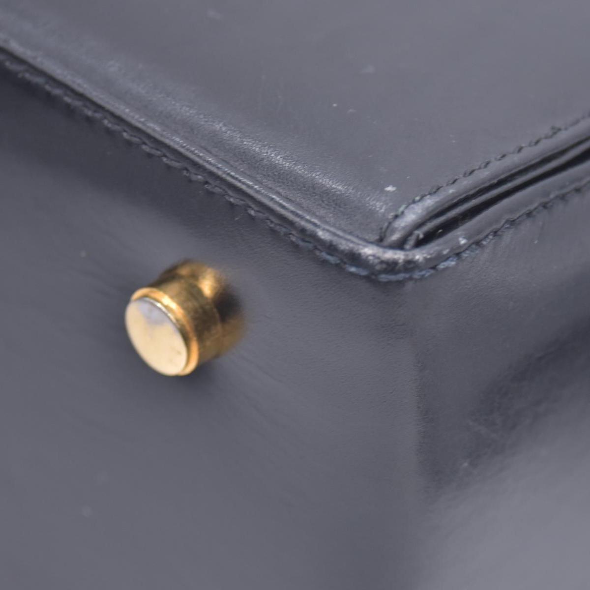$1450 SALVATORE FERRAGAMO Smooth Calfskin Gancini Top Handle Bag CONSIGNMENT 10021181