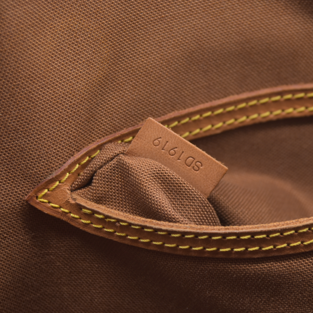 $2090 Louis Vuitton  Monogram Alma PM Made in USA