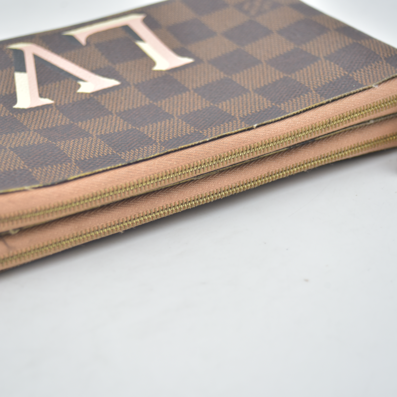 $1420 2020 Louis Vuitton Double Zip Pochette Damier Ebene MI0220