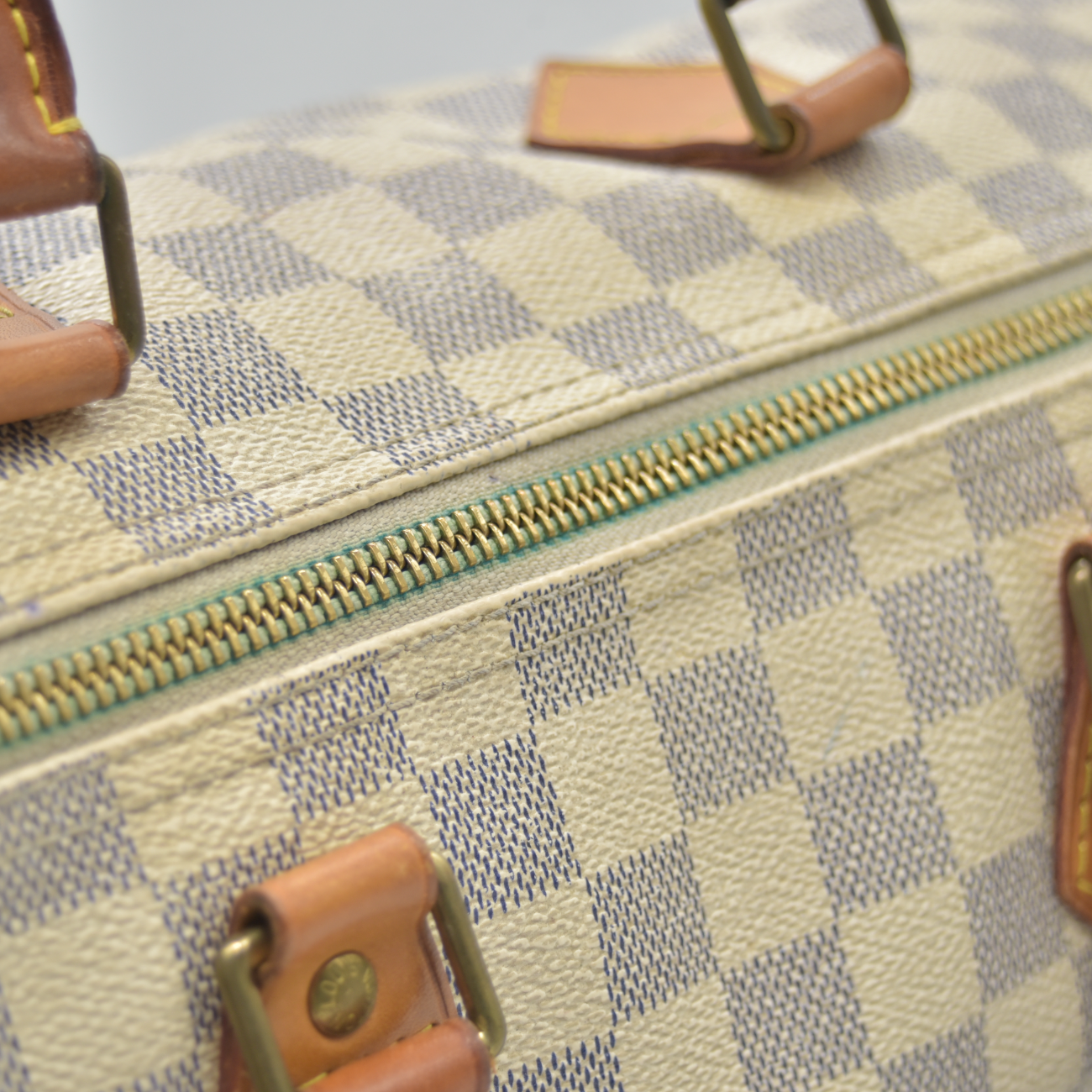 $1550 2010 Louis Vuitton Speedy 30 Damier Azur DU1170